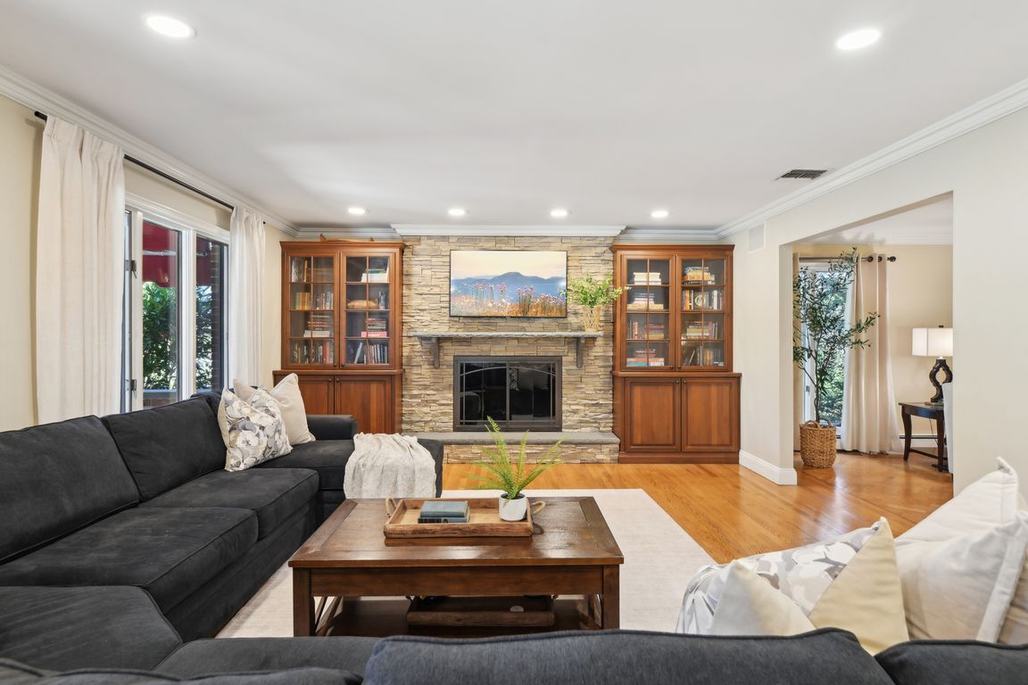 Westbury Rd-1804-016.jpg