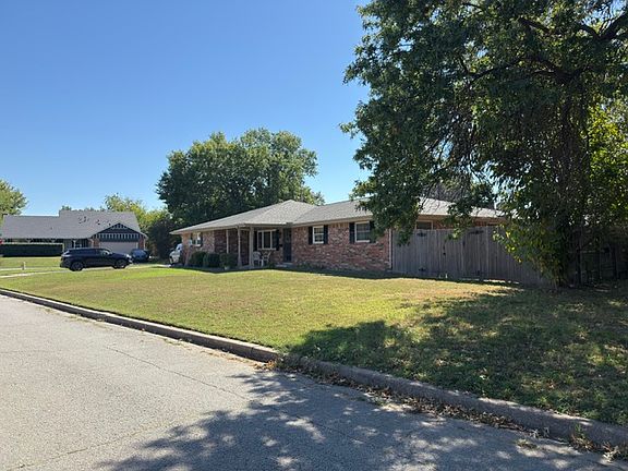 2nd image of 9270 E 32nd Pl
