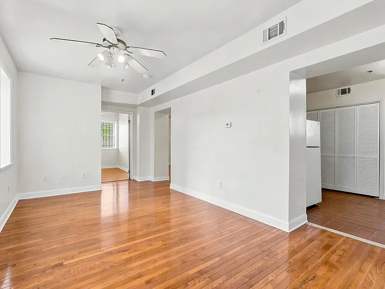 1248 N Broad St #4 — Photo 1