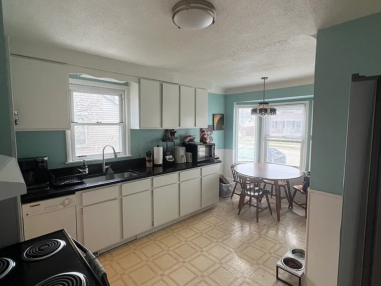Cummings Ave — Photo 8