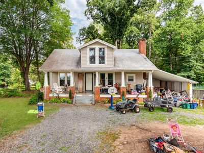 2054 Union Grove Rd, Lenoir, NC, 28645