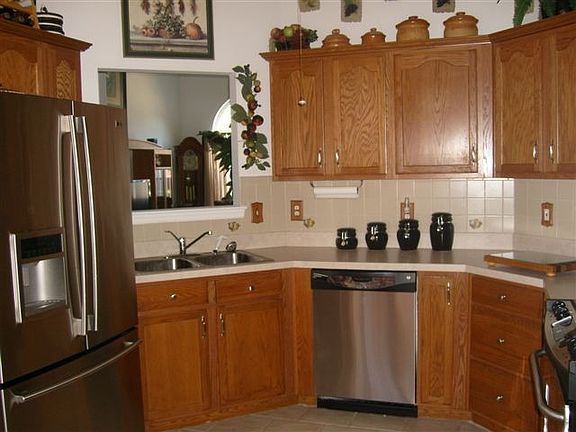 Updated Kitchen to include Stainless Steel Appliances, Ceramic Tile Floor.