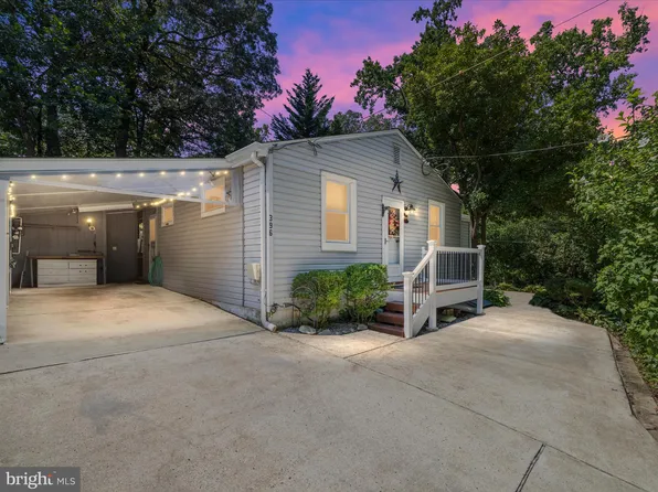 396 Laurel Trl, Crownsville, MD 21032