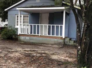 1303 Turnpike Rd, Fayetteville, NC 28305