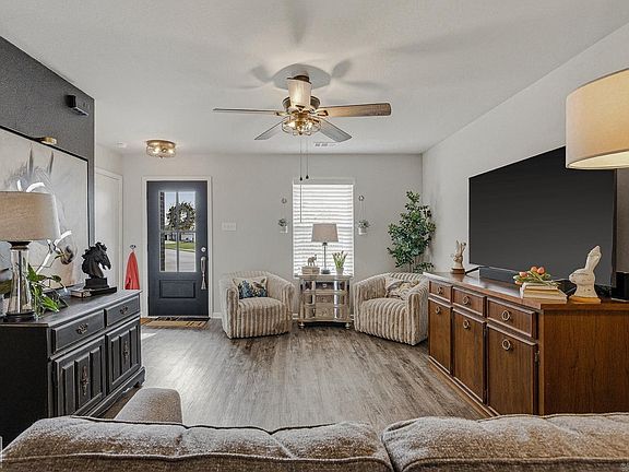 5th image of 5404 Brody Dr