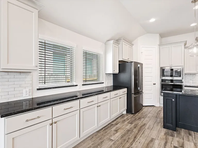 1841 Windward Way — Photo 11