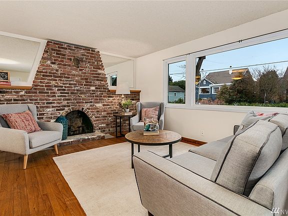 5th image of 3055 NW 61st St