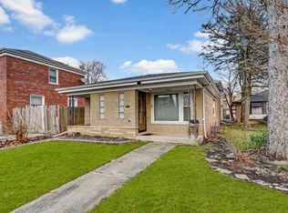 14425 S Dearborn St, Riverdale, IL