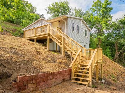 539 Monroe St, Rich Creek, VA, 24147