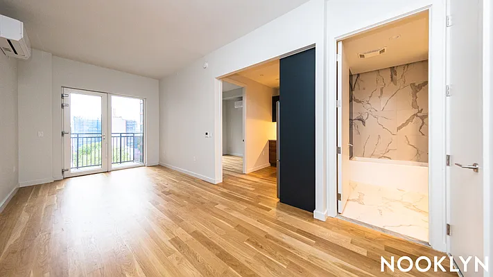 Rented by Nooklyn NYC LLC | media 54