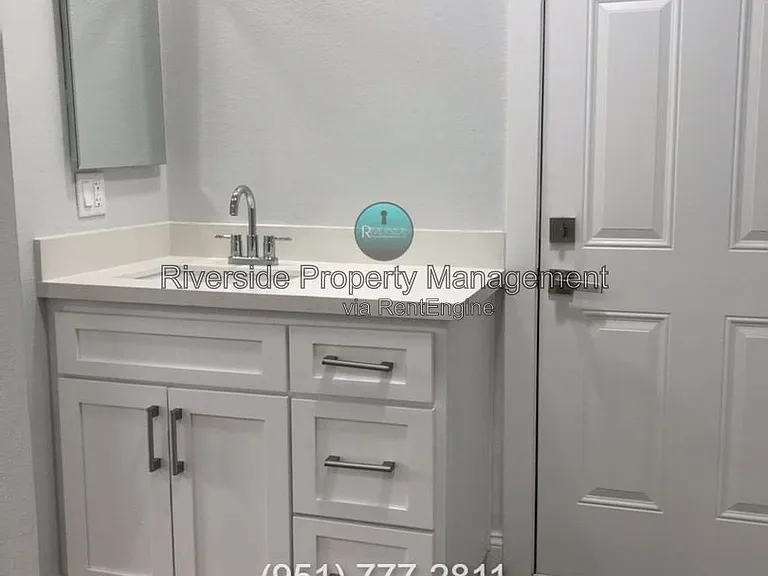 5759 Lotus St — Photo 10