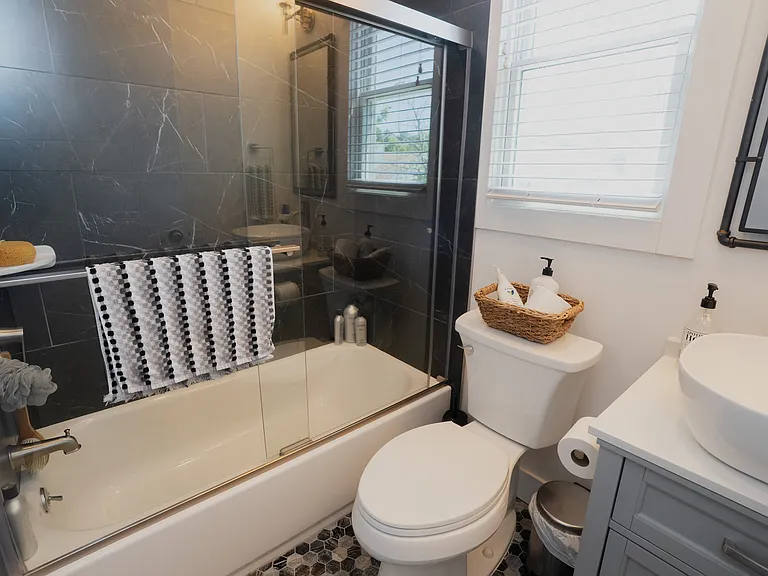 34 Waterwitch Ave — Photo 12