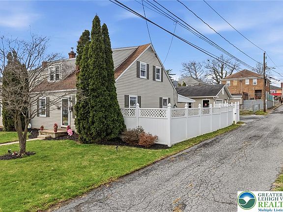 3rd image of 316 S Leh St