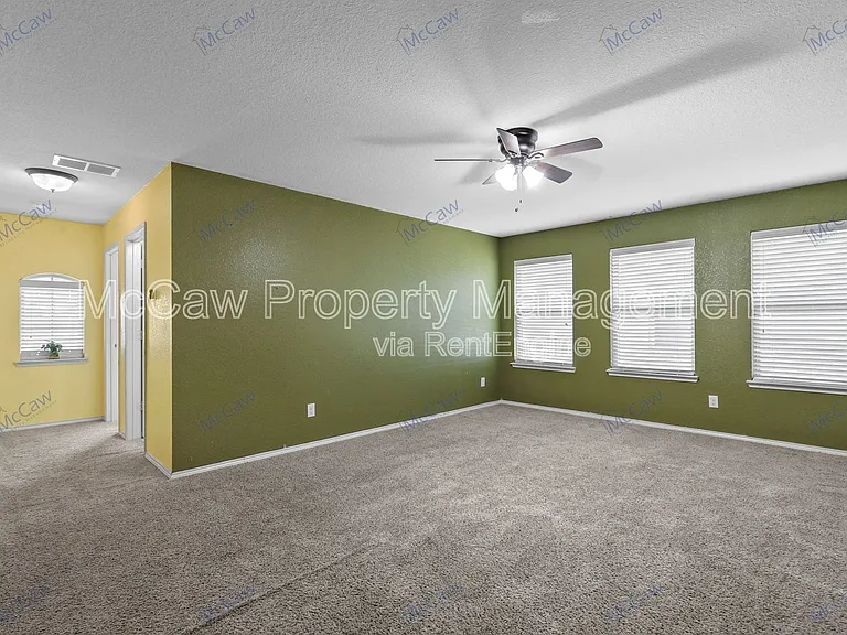 3741 Peach Blossom Rd — Photo 10