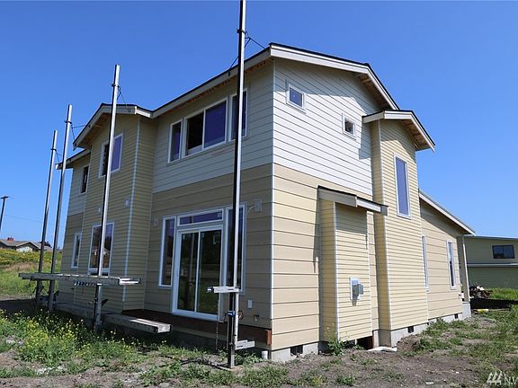 3rd image of 5507 Presley Ln