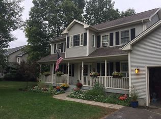 80 Richfield Ln, Colchester, VT 05446