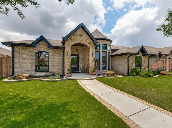 2811 Chelsea Pl, Midland, TX 79705