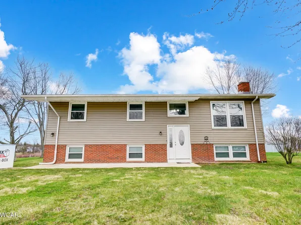 2563 Hall Dr, Lima, OH 45806