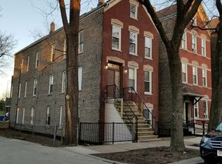 2219 N Seeley Ave, Chicago, IL 60647