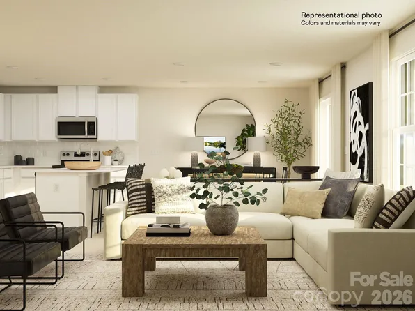 368 W 18th St, Kannapolis, NC 28081