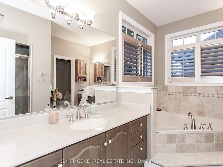 50 Links Ln #UPPER — Photo 23
