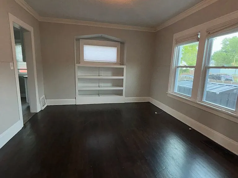 725 Shelley Pkwy — Photo 9