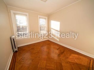 23-82 28th St #2RR, Astoria, NY 11105
