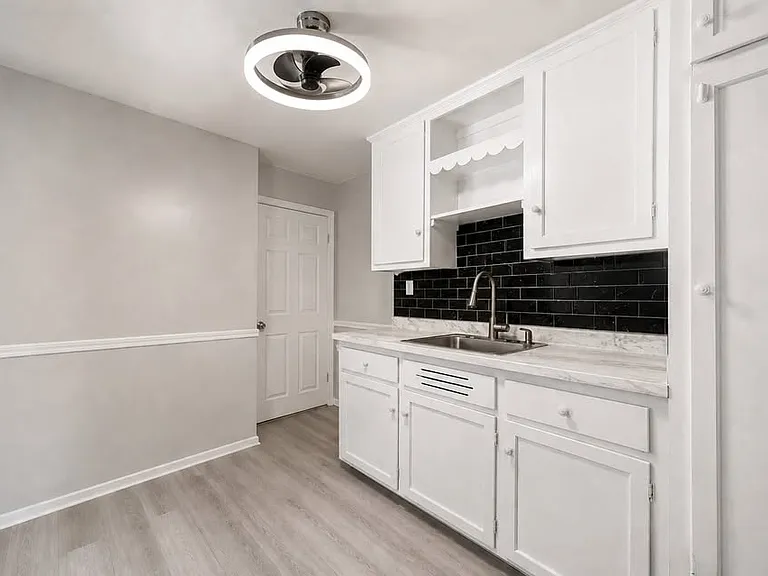 14212 Rainbow Ave — Photo 3