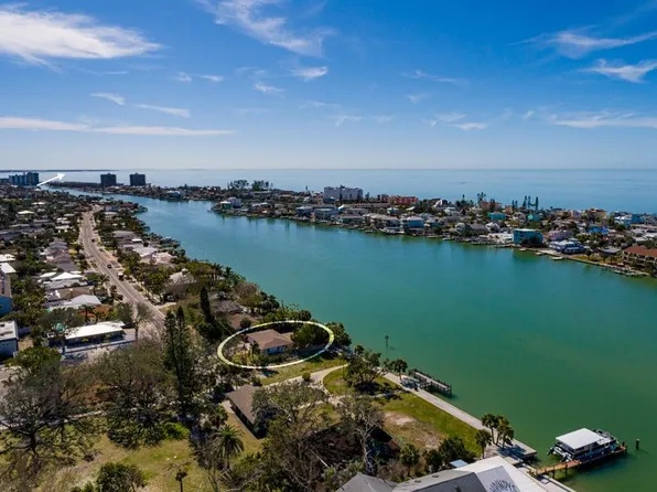 9320 Gulf Blvd, Saint Pete Beach, FL 33706