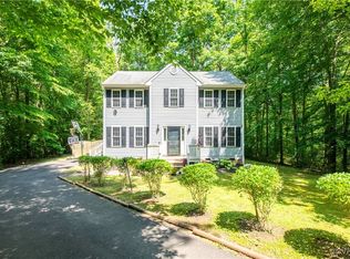 4558 Leakes Mill Dr, Gum Spring, VA 23065