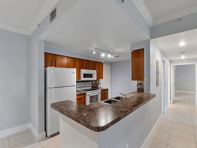 5980 W Sample Rd #104 — Photo 3