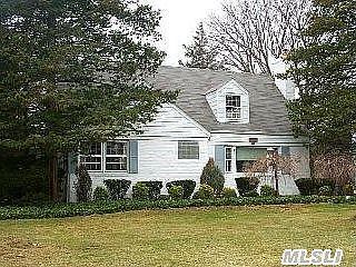 1st image of 371 Feather Ln