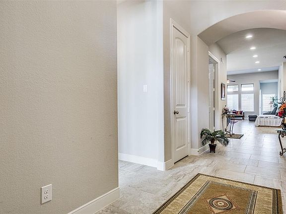 2nd image of 4946 Thunder Creek Ln
