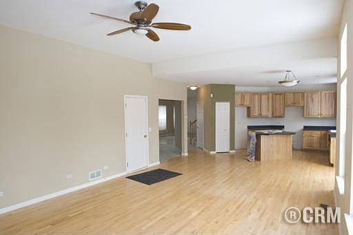 4th image of 2040 Burr Oak Ct