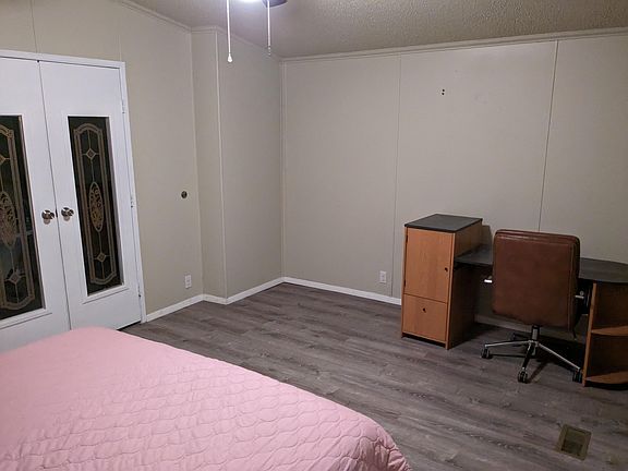 4th image of 1 Richardson Dr