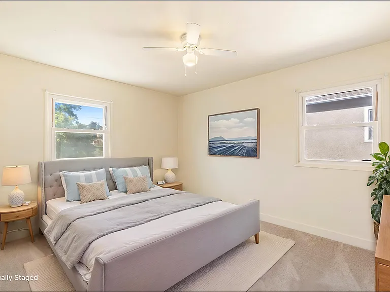 5625 Gables St — Photo 1