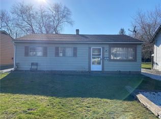 226 S Johnson Rd, Sebring, OH 44672