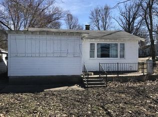 6 Ems R4e1 Ln, Pierceton, IN 46562