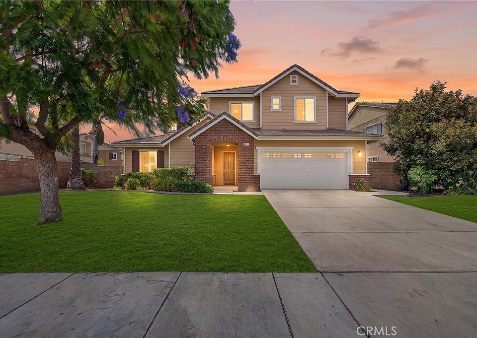 1st image of 32118 Copper Crest Ln