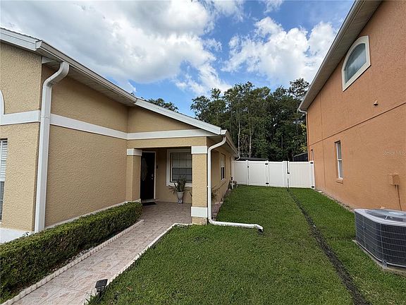 2nd image of 3264 FAIRFIELD DRIVE