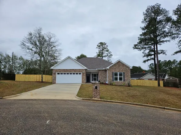 102 Royalpine Ct, Enterprise, AL 36030