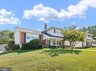 17 Cook Rd, Newark, DE 19711