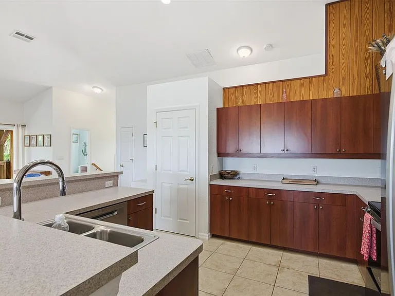 6731 Arroyo Dr — Photo 13