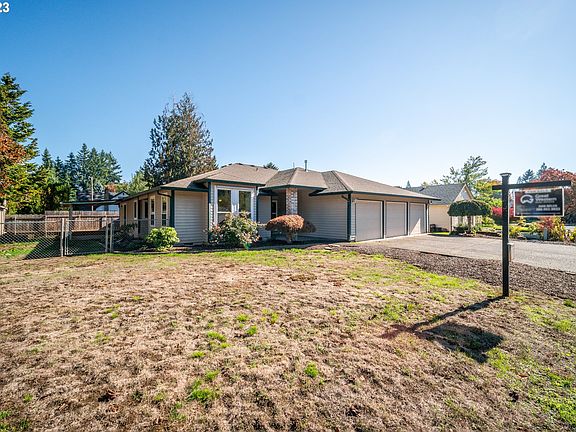 3rd image of 6715 NE 20th Ave