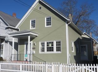 111 Fulton St, Lowell, MA 01850