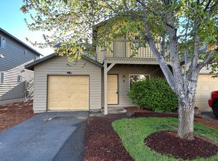 2053 SW Timber Ave, Redmond, OR 97756