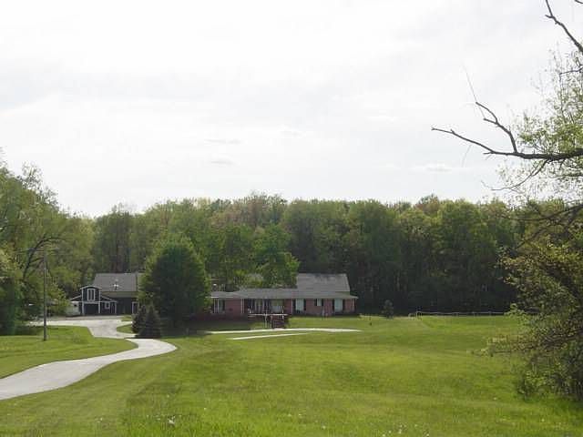 1st image of 3380 Morrow Ln