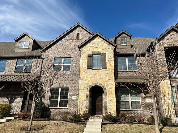 2nd image of 3008 Gaylord Dr