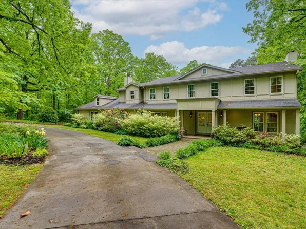 6301 Forest Park Dr, Signal Mountain, TN 37377