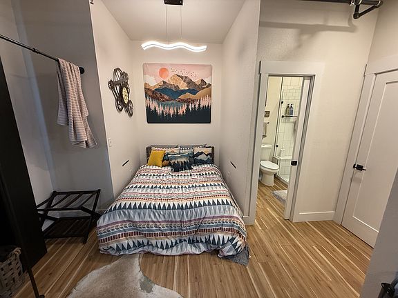 4th image of 1014 8th St #1